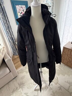 Triple fat goose Women's Black Long Hooded insulated jacket